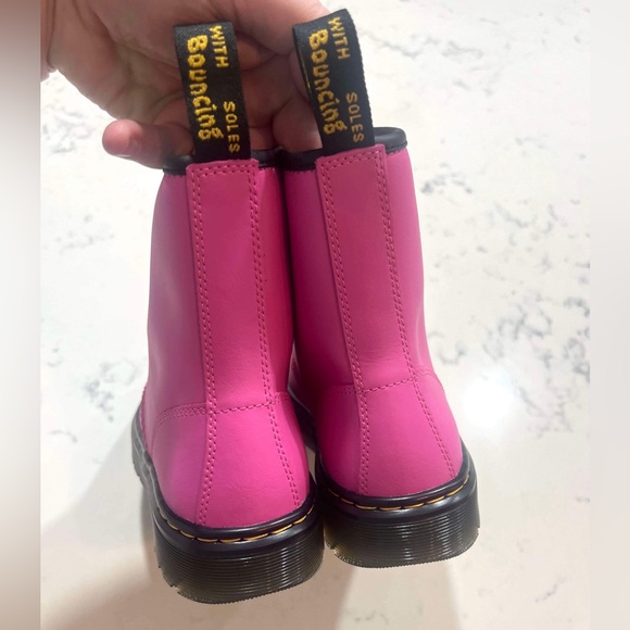 Dr. Martens Women’s ZAVALA Leather Lace Up Thrift Pink Combat Boots New - Picture 8 of 16